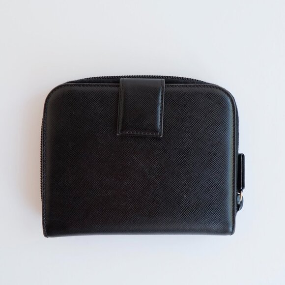 Authentic Preowned Prada Black Saffiano Leather Bi-Fold Wallet - Picture 4 of 13
